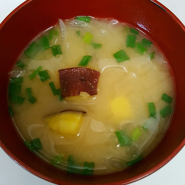 さつまいも の 味噌汁 の 味噌汁 さつまいも